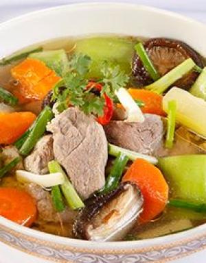 CANH XƯƠNG HẦM RAU CỦ