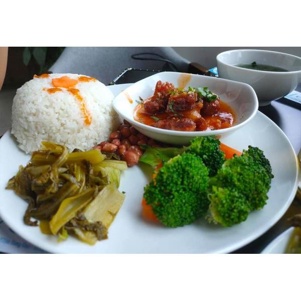 SUẤT ĂN CÔNG NGHIỆP CÔNG TY 